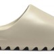Yeezy Slides 'Bone'