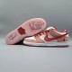 StrangeLove x Dunk Low SB 'Valentine's Day' Special Box StrangeLove x Dunk Low SB 'Valentine's Day' Special Box