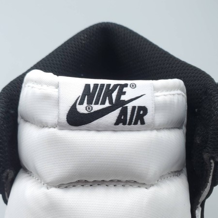 Air Jordan 1 Retro High OG 'Black/White' Air Jordan 1 Retro High OG 'Black/White'