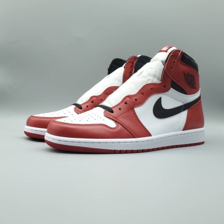 Air Jordan 1 Retro High OG 'Chicago' 2015 Air Jordan 1 Retro High OG 'Chicago' 2015