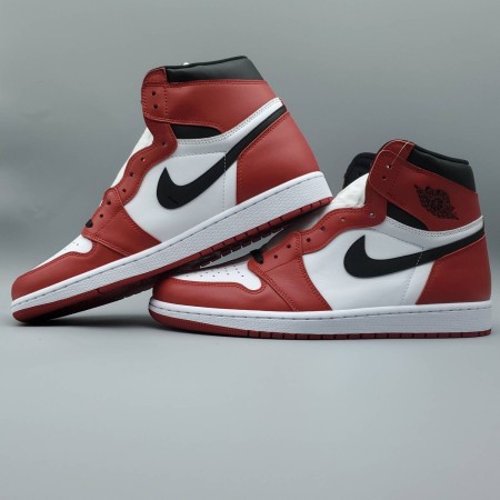 Air Jordan 1 Retro High OG 'Chicago' 2015 Air Jordan 1 Retro High OG 'Chicago' 2015