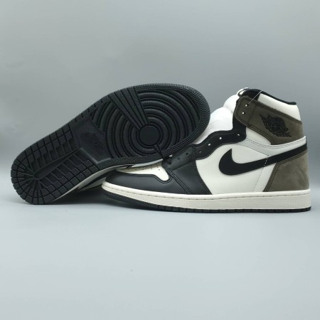 Air Jordan 1 Retro High OG 'Dark Mocha' Air Jordan 1 Retro High OG 'Dark Mocha'