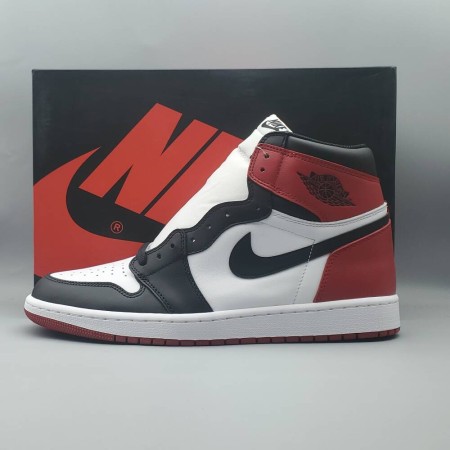 Air Jordan 1 Retro High OG 'Black Toe' 2016 Air Jordan 1 Retro High OG 'Black Toe' 2016