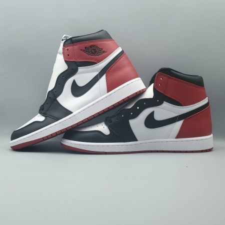 Air Jordan 1 Retro High OG 'Black Toe' 2016 Air Jordan 1 Retro High OG 'Black Toe' 2016
