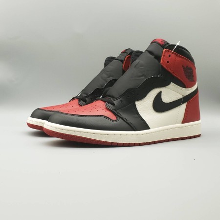 Air Jordan 1 Retro High OG 'Bred Toe' Air Jordan 1 Retro High OG 'Bred Toe'