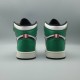 Wmns Air Jordan 1 Retro High OG 'Lucky Green' Wmns Air Jordan 1 Retro High OG 'Lucky Green'