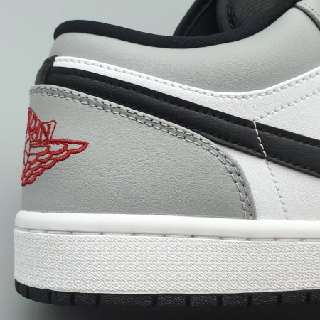 Air Jordan 1 Low 'Light Smoke Grey' Air Jordan 1 Low 'Light Smoke Grey'