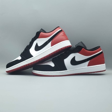 Air Jordan 1 Low 'Black Toe' Air Jordan 1 Low 'Black Toe'