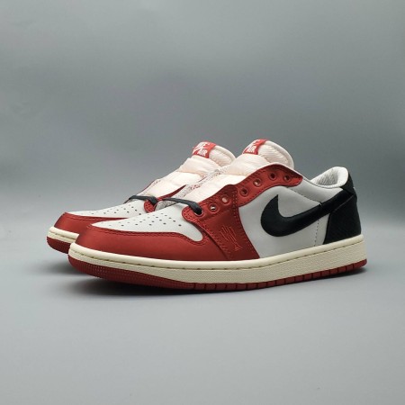 Trophy Room x Air Jordan 1 Retro Low OG SP 'Rookie Card - Away' Trophy Room x Air Jordan 1 Retro Low OG SP 'Rookie Card - Away'