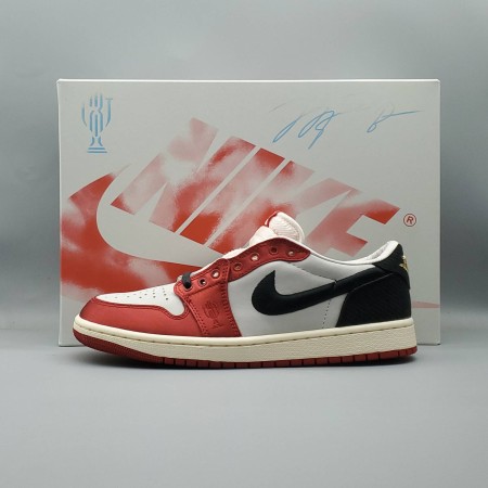 Trophy Room x Air Jordan 1 Retro Low OG SP 'Rookie Card - Away' Trophy Room x Air Jordan 1 Retro Low OG SP 'Rookie Card - Away'