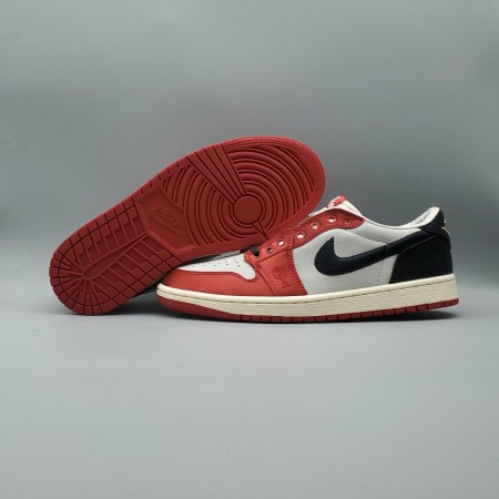Trophy Room x Air Jordan 1 Retro Low OG SP 'Rookie Card - Away' Trophy Room x Air Jordan 1 Retro Low OG SP 'Rookie Card - Away'