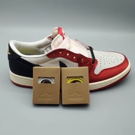 Trophy Room x Air Jordan 1 Retro Low OG SP 'Rookie Card - Away' Trophy Room x Air Jordan 1 Retro Low OG SP 'Rookie Card - Away'