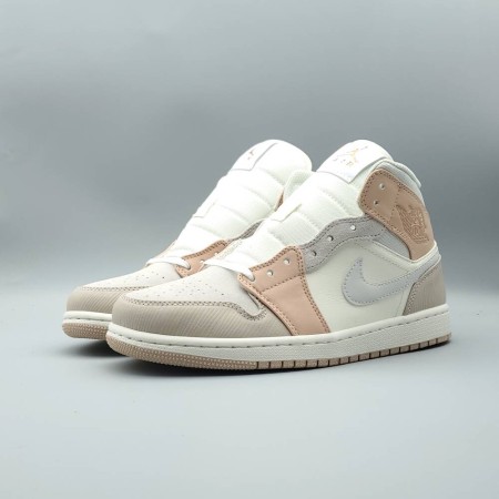 Air Jordan 1 Mid 'Milan' Air Jordan 1 Mid 'Milan'