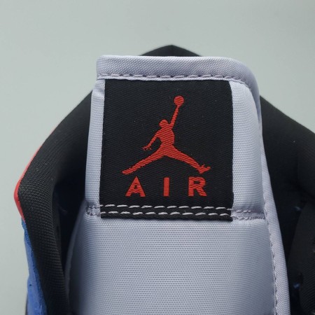 Wmns Air Jordan 1 Mid SE 'Multi Patent' Wmns Air Jordan 1 Mid SE 'Multi Patent'