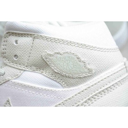 Wmns Air Jordan 1 Mid 'Spruce Aura' Wmns Air Jordan 1 Mid 'Spruce Aura'