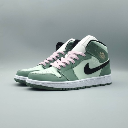 Wmns Air Jordan 1 Mid SE 'Dutch Green' Wmns Air Jordan 1 Mid SE 'Dutch Green'