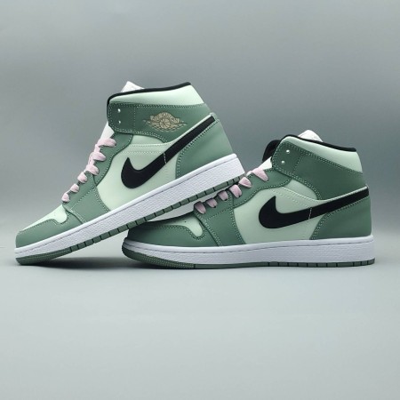 Wmns Air Jordan 1 Mid SE 'Dutch Green' Wmns Air Jordan 1 Mid SE 'Dutch Green'