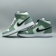 Wmns Air Jordan 1 Mid SE 'Dutch Green' Wmns Air Jordan 1 Mid SE 'Dutch Green'