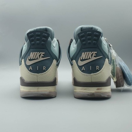 Air Jordan 4 'Snorlax Custom' Air Jordan 4 'Snorlax Custom'