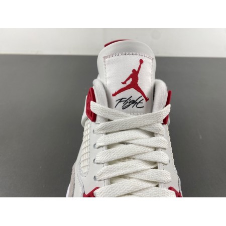 Nike SB x Air Jordan 4 Retro SP 'Varsity Red' Friends & Family Nike SB x Air Jordan 4 Retro SP 'Varsity Red' Friends & Family