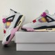 Air Jordan 4 Retro 'Comic' Air Jordan 4 Retro 'Comic'