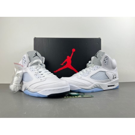 Air Jordan 5 Retro 'White Metallic' 2026 Air Jordan 5 Retro 'White Metallic' 2026