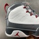 Air Jordan 9 Retro 'Fire Red' Air Jordan 9 Retro 'Fire Red'