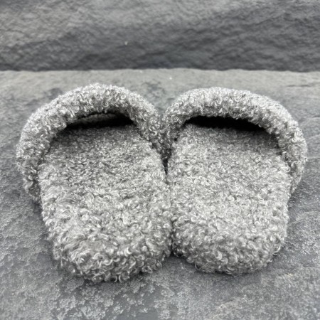 Balenciag* Furry Slides 'Grey' Balenciag* Furry Slides 'Grey'
