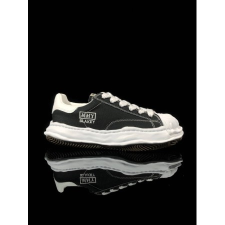 Maison Mihara Yasuhiro Blakey OG Sole Canvas Low 'Black White' Maison Mihara Yasuhiro Blakey OG Sole Canvas Low 'Black White'