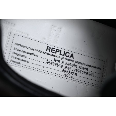 Maison Margiela Replica 'Black' Maison Margiela Replica 'Black'
