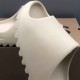 Yeezy Slides 'Bone' 2022 Yeezy Slides 'Bone' 2022